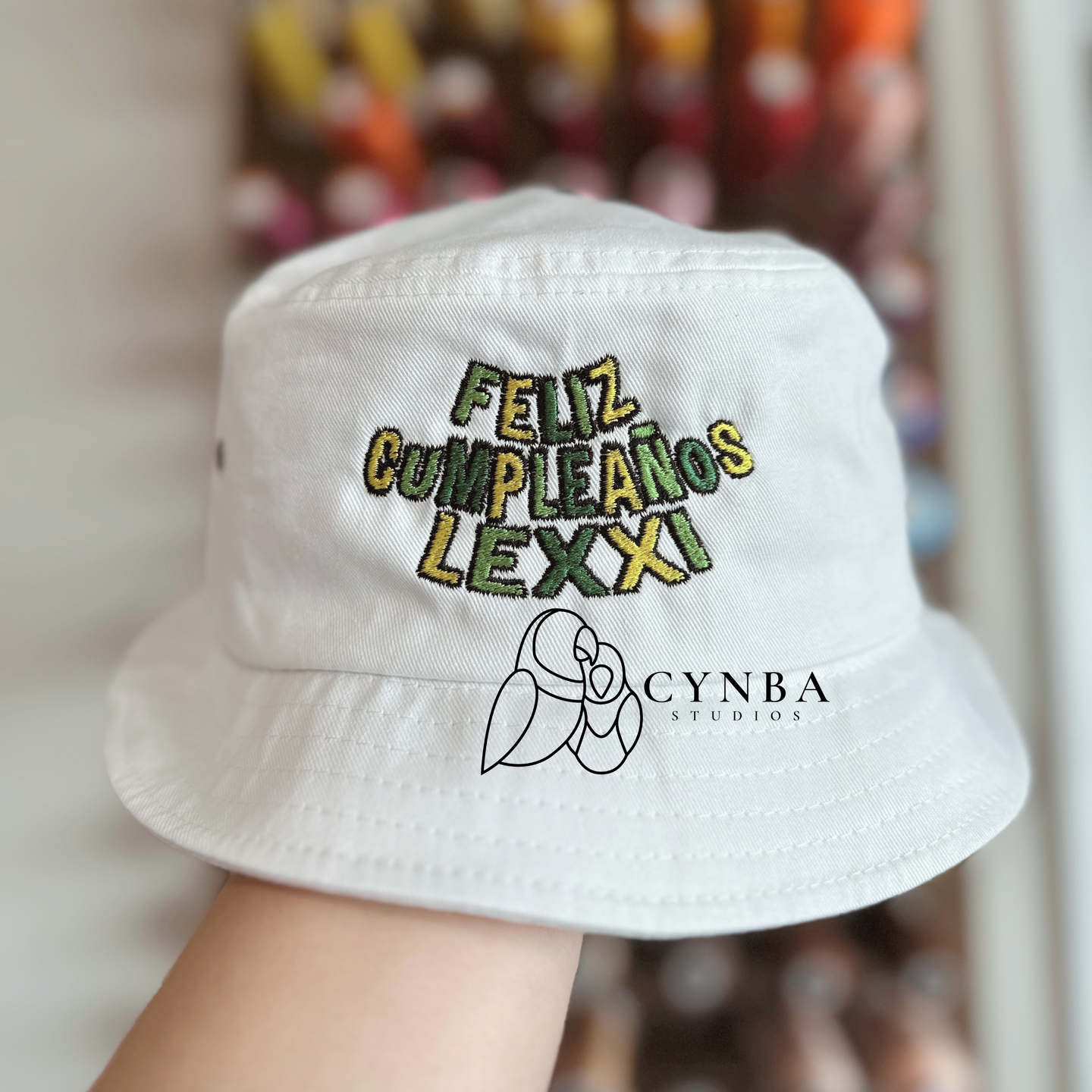 Cumple Embroidered Bucket Hat