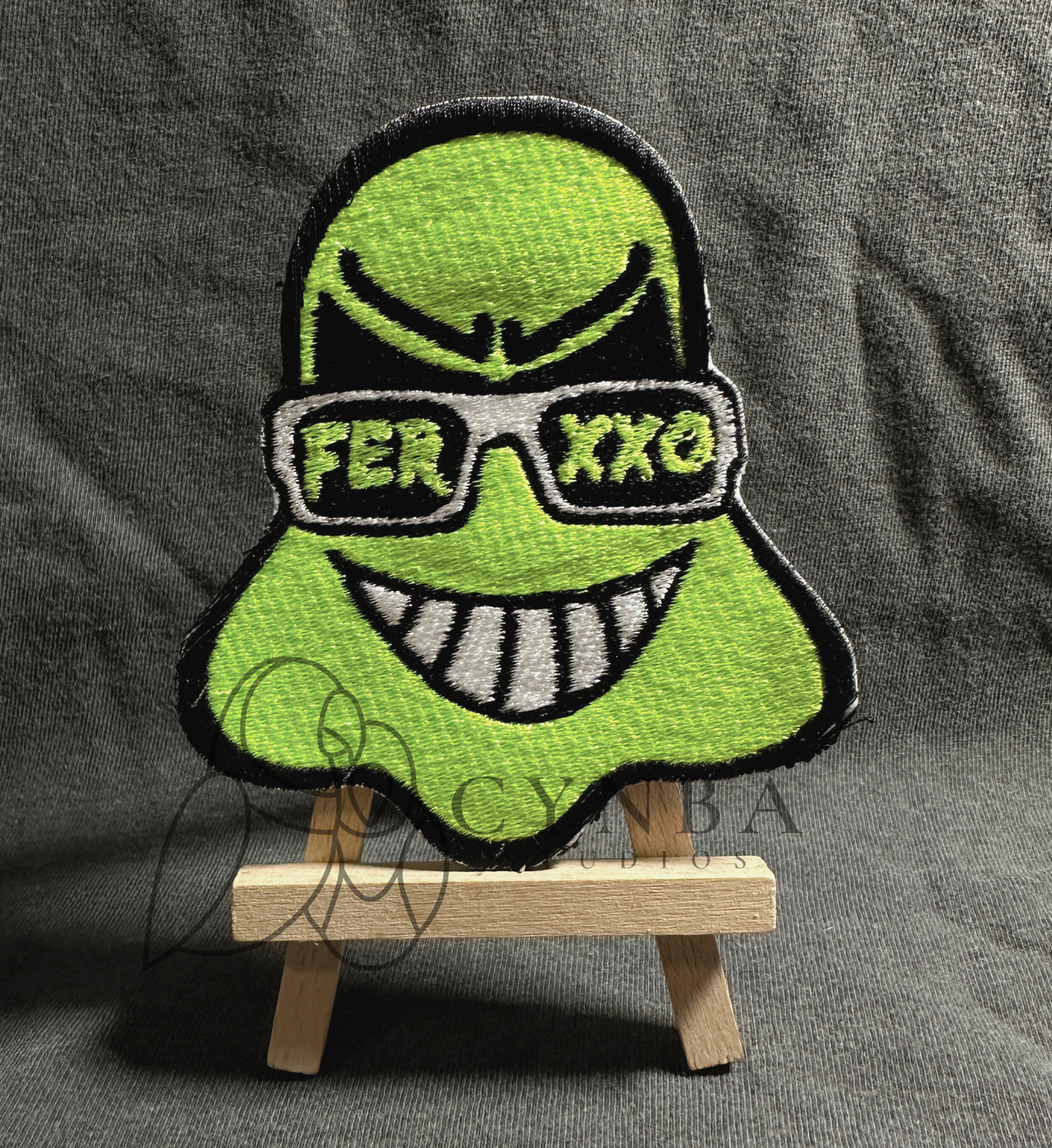Green Ghost Gafitas Iron-On Patch